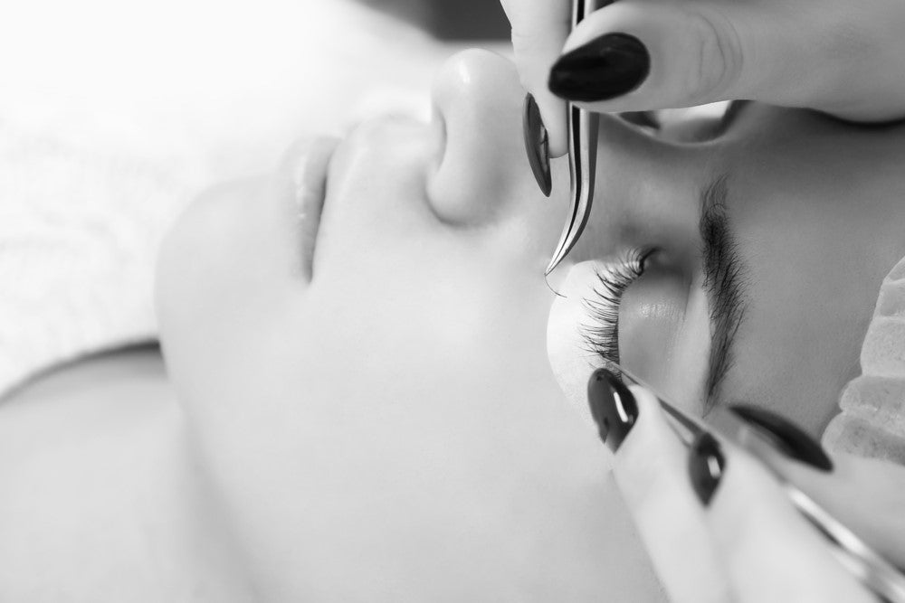 The Importance of Optimal Conditions for Perfect Eyelash Extensions